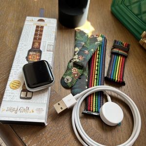 Authenticity Guaranteed Apple Watch SE GPS + LTE Model 40mm